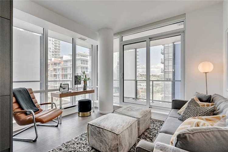615 6 Ave SE #518 Calgary, AB T2G 1S2