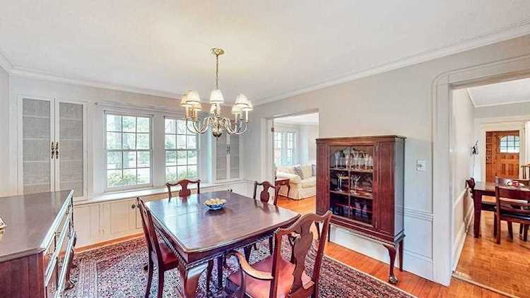 14 Wendover Rd Longmeadow, MA 01106