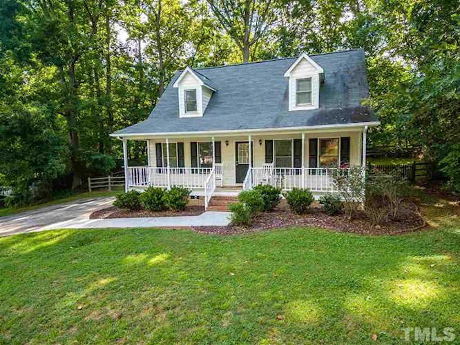 2112 Rhonda Road Hillsborough, NC 27278