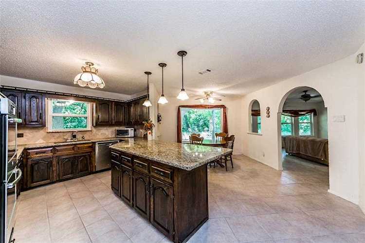 2219 Forest Grove Estates Road Allen, TX 75002
