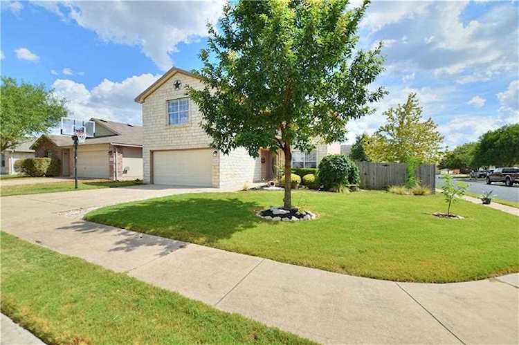 153 Granite Path Liberty Hill, TX 78642
