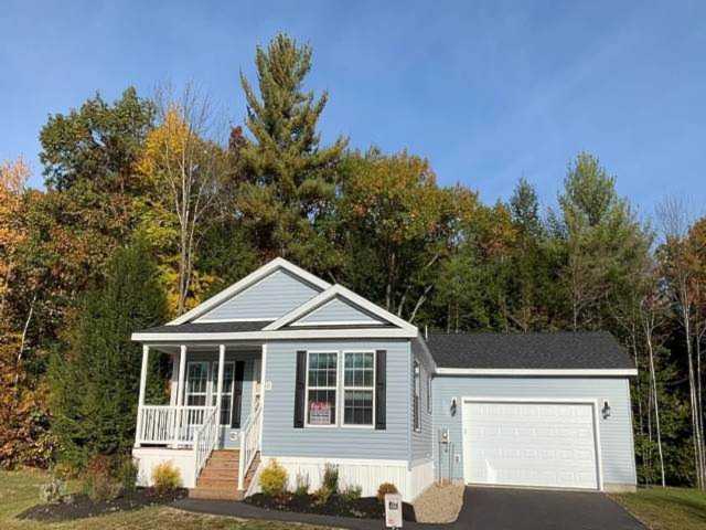 11 Ashleigh Way Rochester, NH 03867