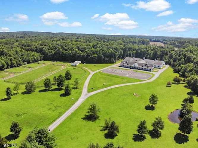 663 Pittstown Rd Franklin Twp., NJ 08801