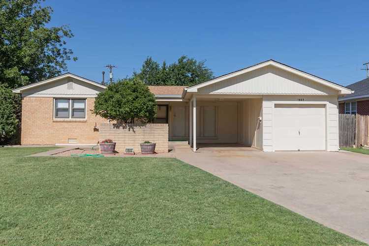 1802 Lawson LN Amarillo, TX 79106