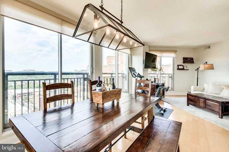 2050 Jamieson Ave #1407 Alexandria, VA 22314