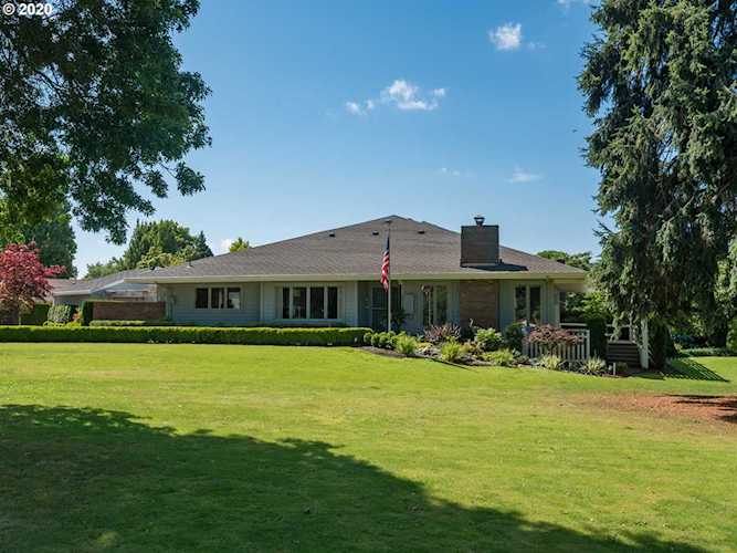 32460 SW Lake Point Ct Wilsonville, OR 97070
