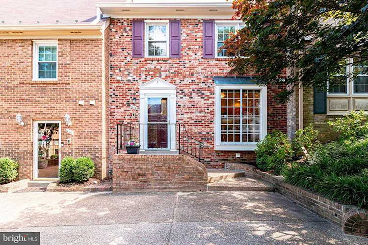 616 Armistead St Alexandria, VA 22312