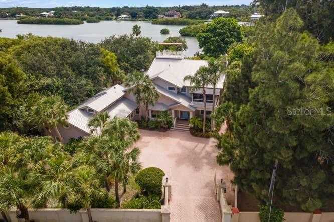 690 Casey Key Rd Nokomis, FL 34275