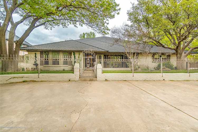 4225 Langtry DR Amarillo, TX 79109