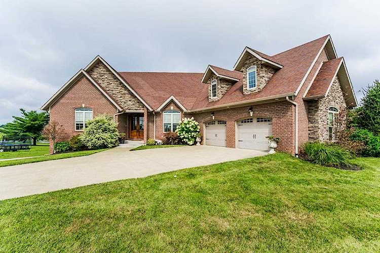 436 Houston Oaks Drive Paris, KY 40361