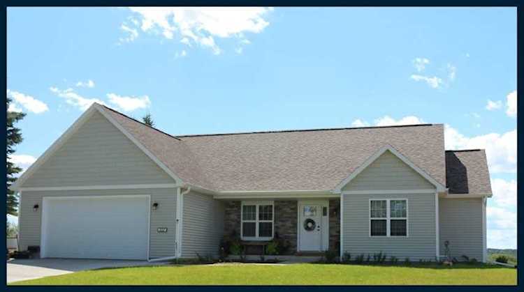 227 Beech RdWaterlooWI53594-1209 Photo 1