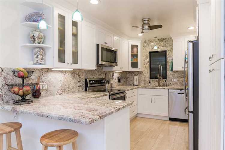 271 Sea Forest Ct Del Mar, CA 92014