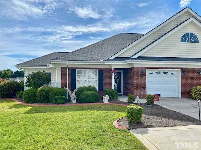 150 Glenalmond Court Dunn, NC 28334