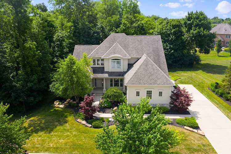 8750 Creighton Drive Powell, OH 43065