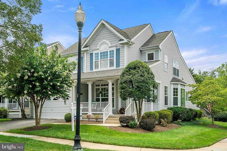 26235 Ocala Circle Chantilly, VA 20152