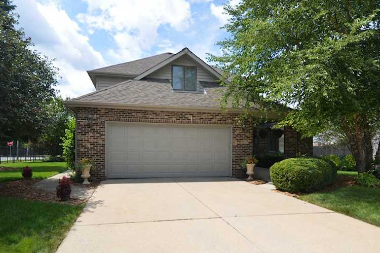 201 Westwood Ct Shorewood, IL 60404