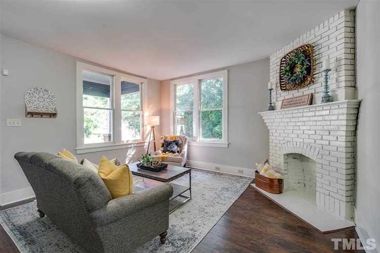 412 N Ellis Street Dunn, NC 28334