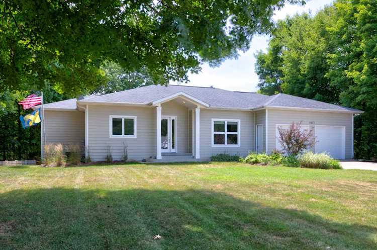 6412 Destin Ct Saugatuck, MI 49453