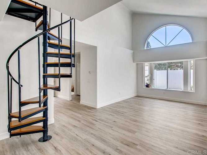 4709 Adra Way Oceanside, CA 92056