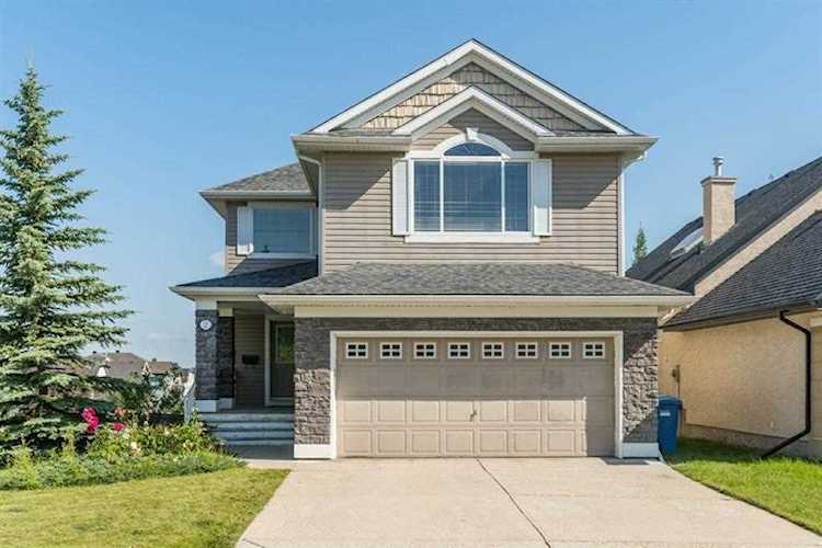 2 Cresthaven View SW Calgary, AB T3B 5Y1