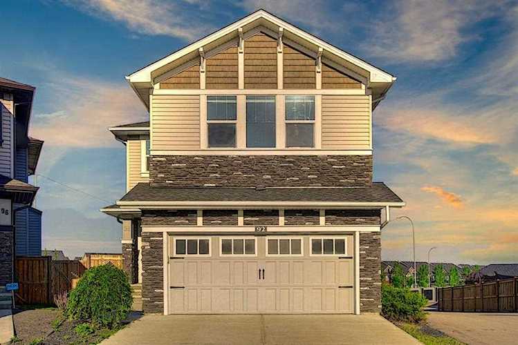 92 Nolanfield Way NW Calgary, AB T3R 0M8