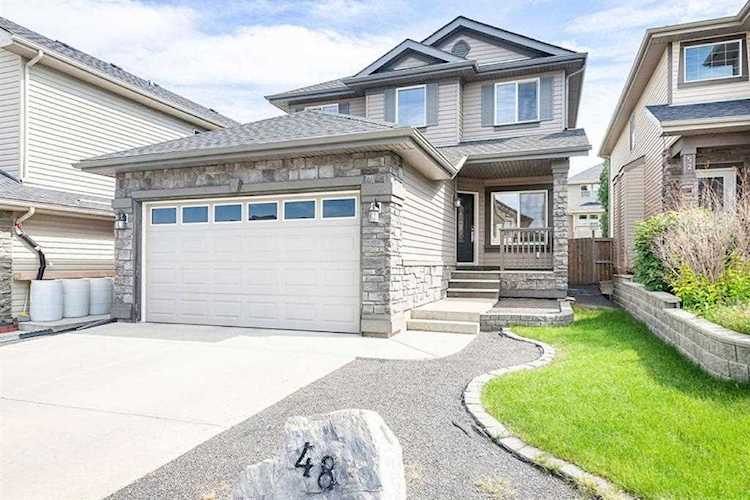 48 Kincora Hill Calgary, AB T3R 0A9