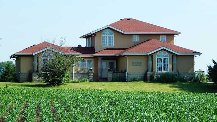 6738 W Eagle Lake Rd Peotone, IL 60468