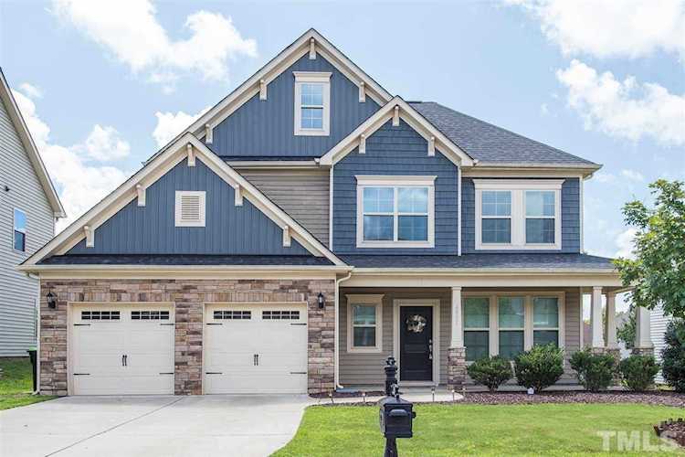 4907 Boulder Falls Court Knightdale, NC 27545
