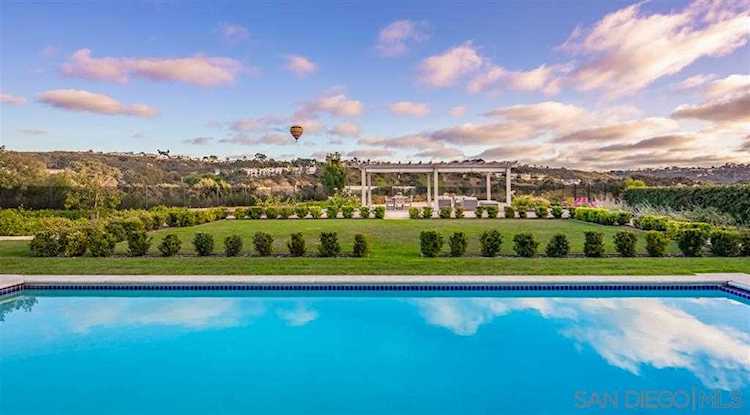 3811 Rancho La Bella San Diego, CA 92130