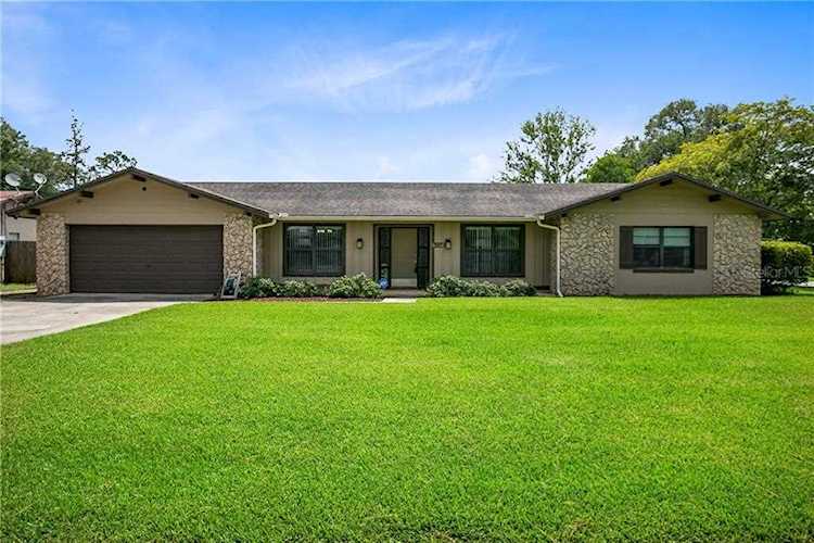 449 Homer Ave Longwood FL by RE/MAX Florida Is Home Team Photo 1