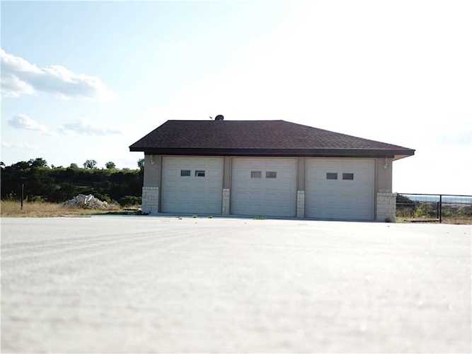 464 Cedar Mountain DR Spicewood, TX 78654
