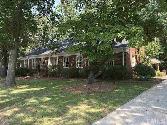 1600 Wellons Avenue Dunn, NC 28334