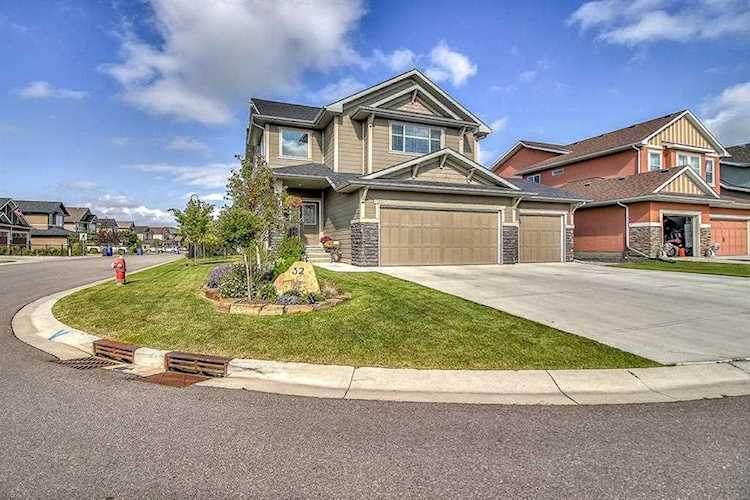 32 Ranchers Crescent Okotoks, AB T1S 0K5