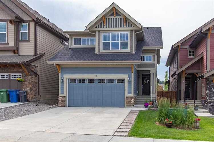 10 Riviera Crescent Cochrane, AB T4C 0T6