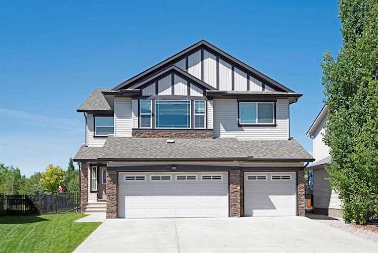 103 Drake Landing Mount Okotoks, AB T1S 0E5