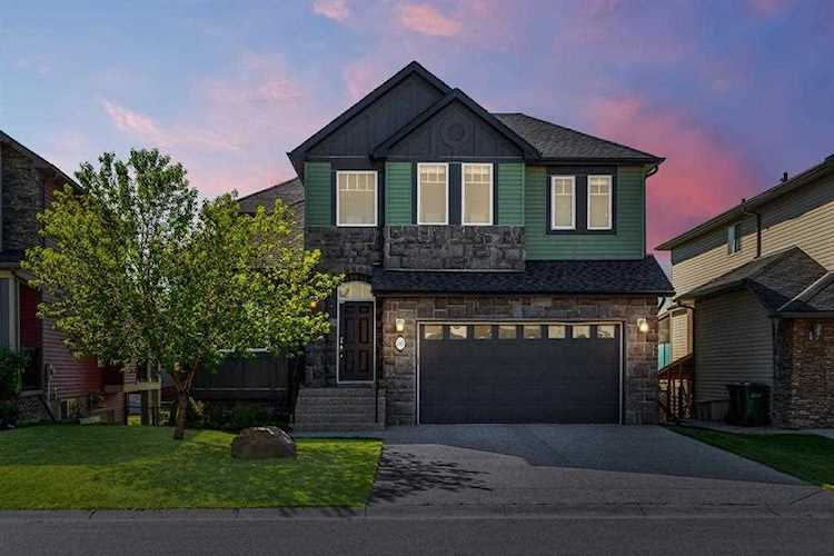147 Seagreen Way Chestermere, AB T1X 0E8
