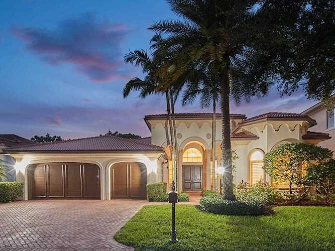 17395 Balaria St Boca Raton, FL 33496