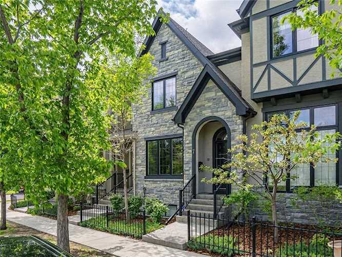 7 Lewis Mackenzie Place SW Calgary, AB T3E 7R4