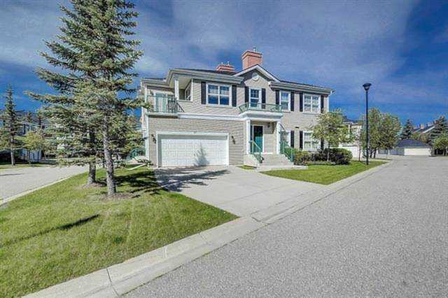 119 Prestwick Garden SE Calgary, AB T2Z 3V4