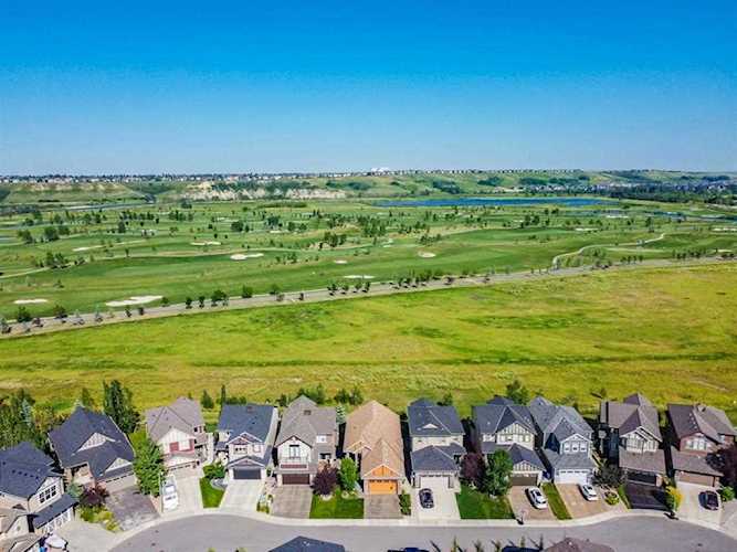 46 Chaparral Valley Grove SE Calgary, AB T2X 0M3