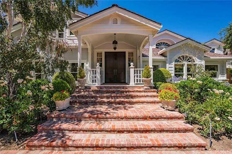 24733 Long Valley Rd Hidden Hills, CA 91302