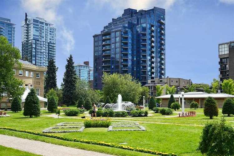303 13 Ave SW #1203 Calgary, AB T2R 0Y9
