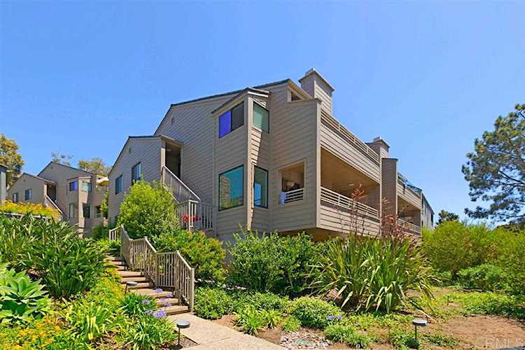 259 Stratford Ct. Del Mar, CA 92014