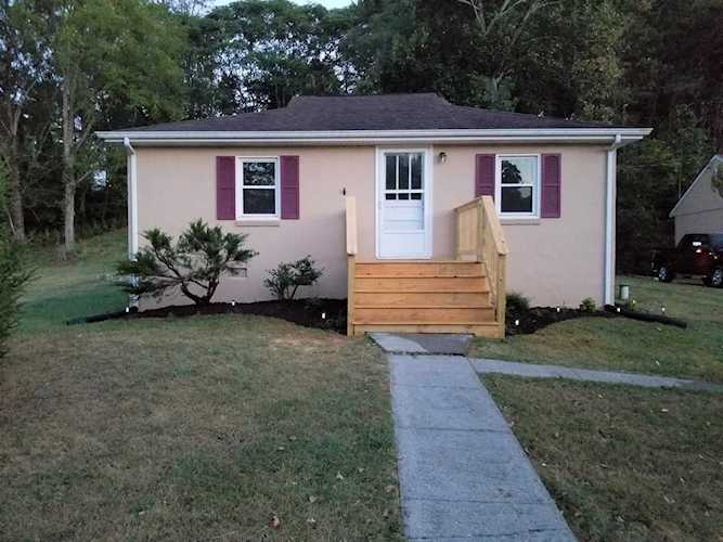 371 Camelia Daleville, VA 24083
