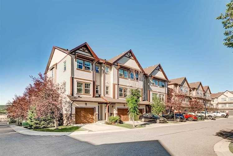 28 Heritage Dr #117 Cochrane, AB T4C 0K1