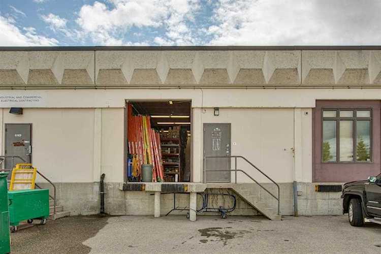 6165 6 St SE Calgary, AB T2H 1L9