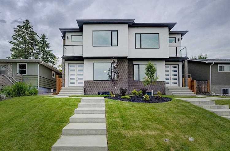 4828 22 Ave NW Calgary, AB T3B 0Y5