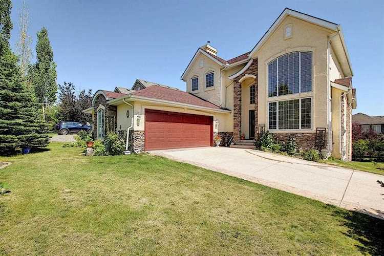 4 Heritage Landing Heritage Pointe, AB T1S 4H4