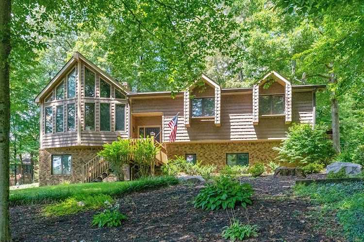 606 Fairway Trl Springfield, TN 37172