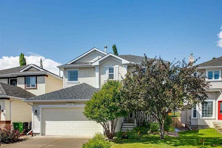 111 Sierra Nevada Close SW Calgary, AB T3H 3H7
